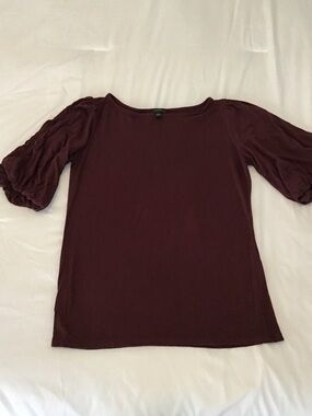 Ann Taylor Factory Short Sleeve Tee in Deep Burgundy